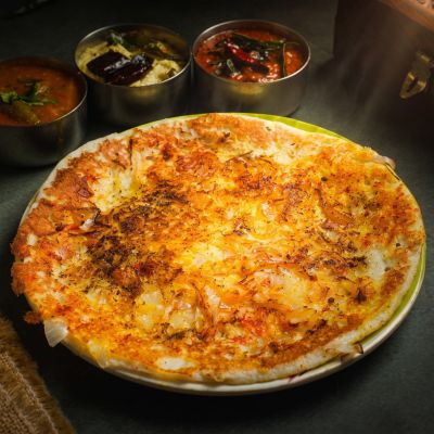onion uthuappam